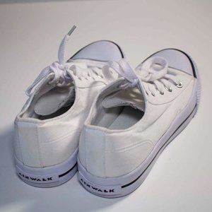 Air Walks - Women's US Size 8.5
